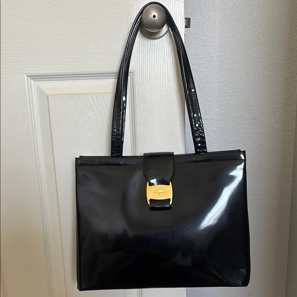 Salvatore Ferragamo Vera Black Patent Shoulder Tote Bag EUC - Picture 1 of 10